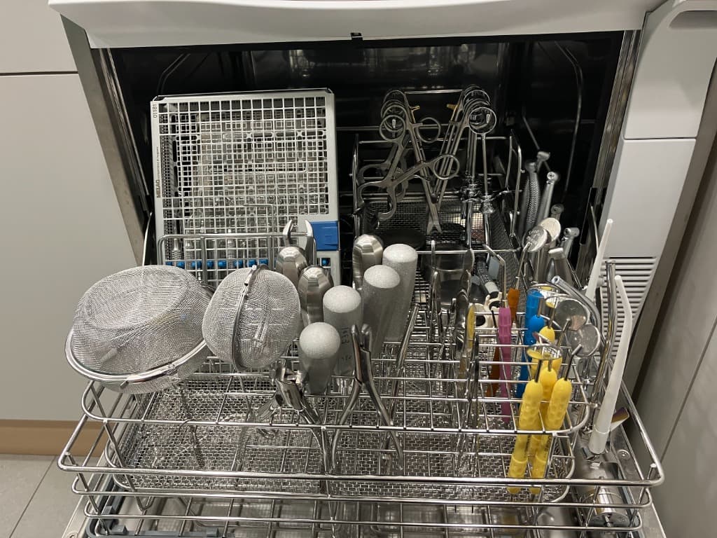 기구 세척 내부